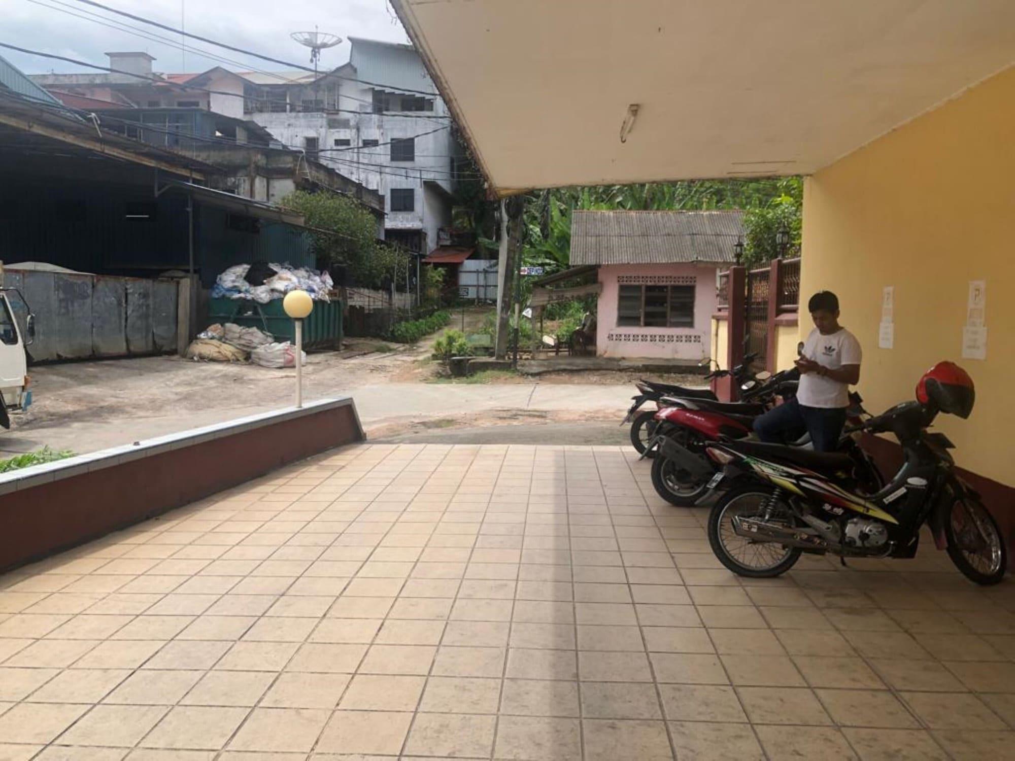 Hotel Pelita Terang Nagoya Esterno foto