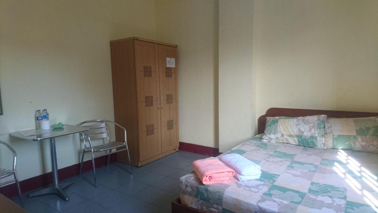 Hotel Pelita Terang Nagoya Esterno foto